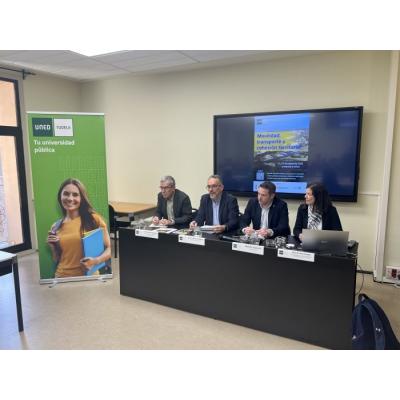 El alcalde participa en el IV Simposio sobre Ciudades Medias y Pequeñas Españolas organizado por la UNED