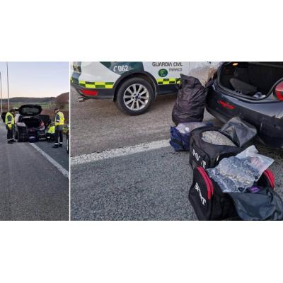 Interceptado en Navarra con más de 46 kilos de droga y sin carnet de conducir tras ser sorprendido por exceso de velocidad
