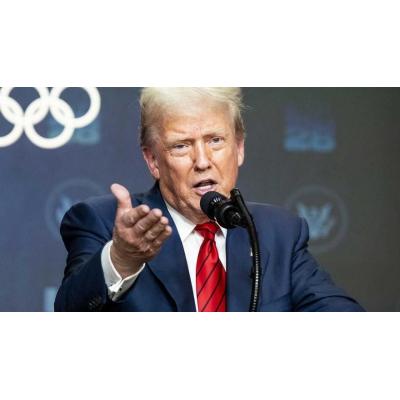 Trump anuncia el envío de un "barco hospital" a Groenlandia