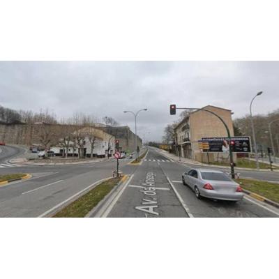 Entrada a Pamplona llena de baches