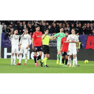 El VAR del Osasuna-Real Madrid: "Yo quiero que me pongas el punto de contacto, del pisotón"