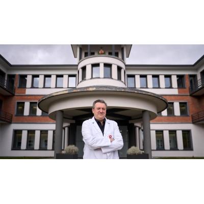 David Ezpeleta, neurólogo: "El abuso de las pantallas afecta a la atención y al lenguaje de los menores"