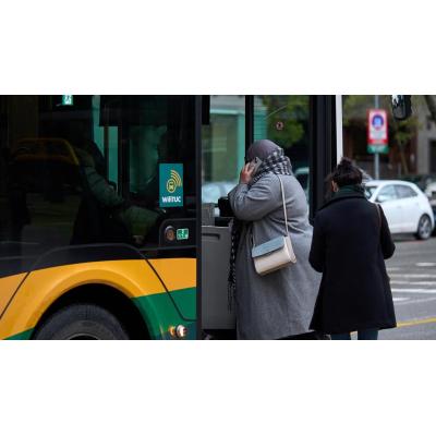 Inmigración: un fenómeno tan rápido que deja jirones en el cuerpo social y que es de todo menos simple