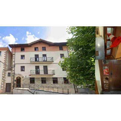 Abogados Cristianos lleva a los juzgados el ataque a un convento en Echarri Aranaz al que Bildu resta importancia
