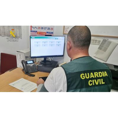 La Guardia Civil de Navarra explica qué se puede denunciar por Internet sin necesidad de ir a comisaría