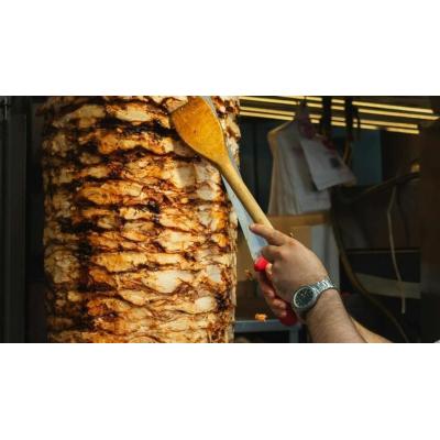 Condenado por explotar a dos compatriotas en kebabs de Navarra y de La Rioja