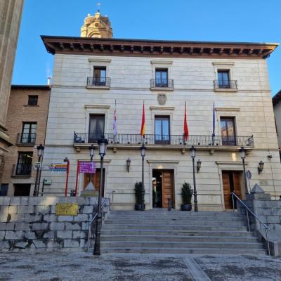 Declaración institucional de rechazo ante el homicidio y agresión de dos víctimas en Sarriguren