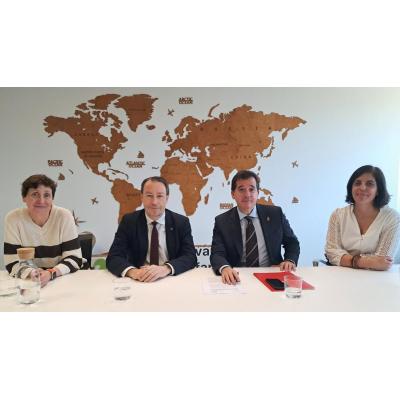 Industria, CEIN y UPNA firman un convenio para gestionar Hirugarrena, que se inaugura el 4 de marzo