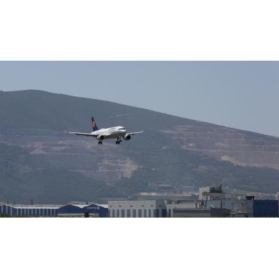 Aena propone una inversión de 28,7 millones en el Aeropuerto de Noáin para los próximos cinco años