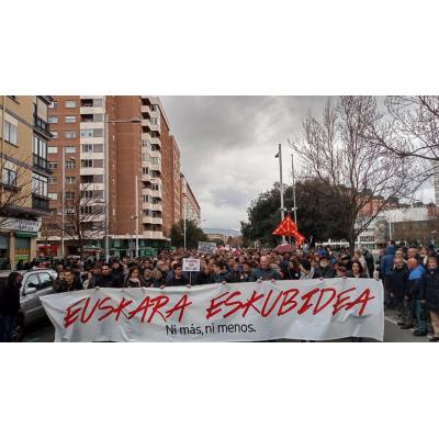 Las ikastolas reconocen el fracaso de las políticas nacionalistas sobre el euskera a pesar de la lluvia de millones