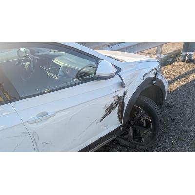 Una herida leve y otro con pronóstico reservado en un accidente en Mutilva en una tarde con varios sucesos
