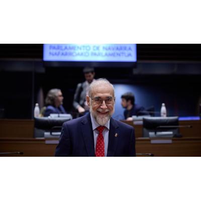 Domínguez: "Tras su jornada, los médicos hacen la actividad adicional que eligen de forma voluntaria"
