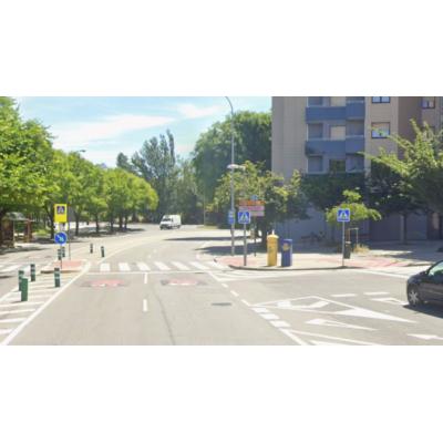 Herida una mujer de 68 años tras ser atropellada por un coche en Pamplona