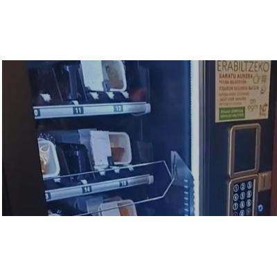Vídeo: Una máquina expendedora con los excedentes del comedor escolar de Jesuitas