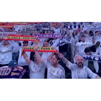 Escándalo en el Bernabéu con saludos nazis en la grada de animación y cánticos fascistas en el exterior
