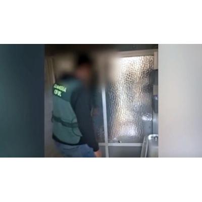 Detenido un empresario de Zafra (Badajoz) por grabar a sus empleados en el aseo