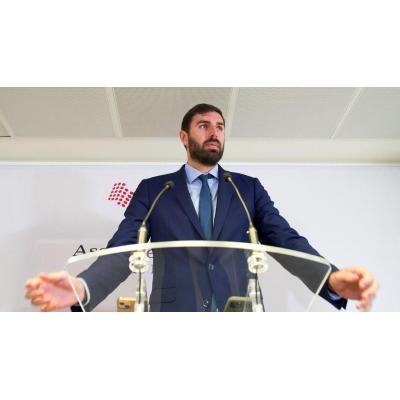 Dimite en bloque la dirección de Vox en Murcia para forzar la destitución de su presidente