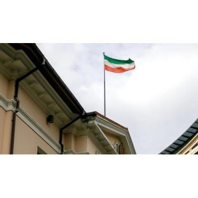 El Reino Unido evacúa a todo su personal de Irán