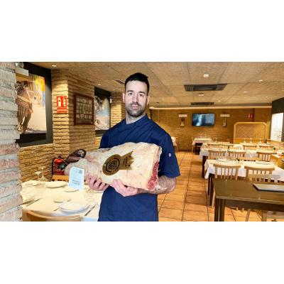 El judoka navarro que toma las riendas de un conocido asador en Pamplona: “Son mis dos grandes pasiones”