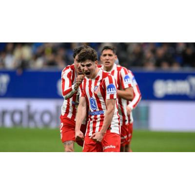 Julián Álvarez le da el triunfo al Atlético en el descuento ante un buen Oviedo