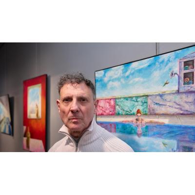 César Martín pinta para hacer poesía