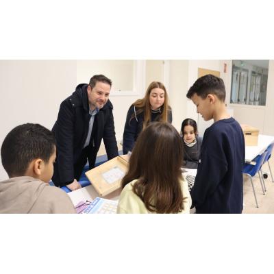 La localidad navarra que inaugura un espacio con la última tecnología educativa para el aula