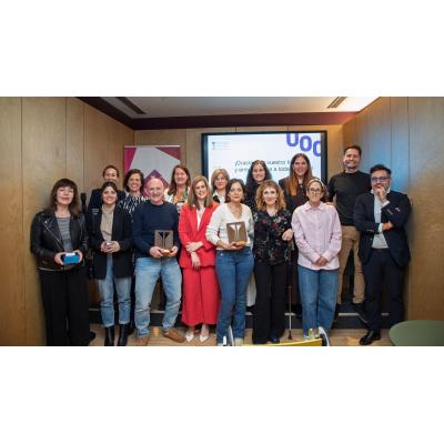 Los psicólogos navarros premian dos proyectos que mejoran la vida de personas con adicciones