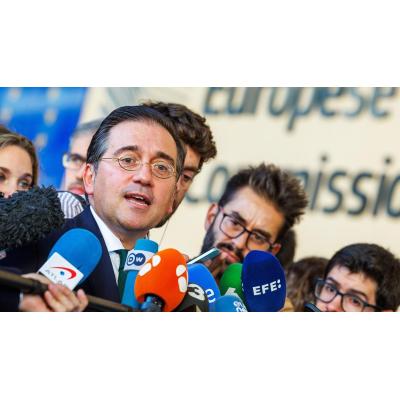 España desmiente "tajantemente" que haya acordado cooperar con el Ejército estadounidense