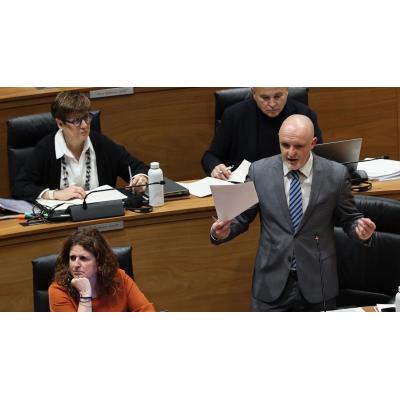 Navarra rechaza que se regule el uso del velo integral tras oponerse PSN, EH Bildu y Contigo