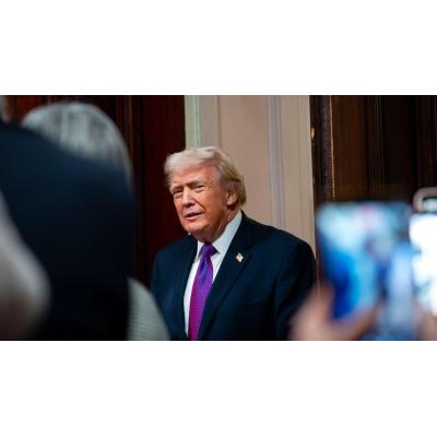 Trump llama a España "perdedora" y dice que el Gobierno de Sánchez "no trabaja en equipo"