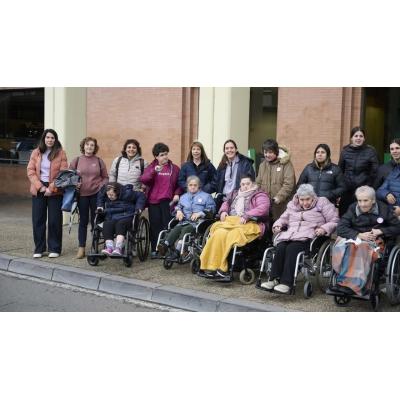 El movimiento CERMIN se concentra por el 8M para visibilizar la realidad de las mujeres y niñas con discapacidad