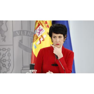 La Junta Electoral expedienta a la ministra Elma Saiz por criticar a PP y Vox en Moncloa