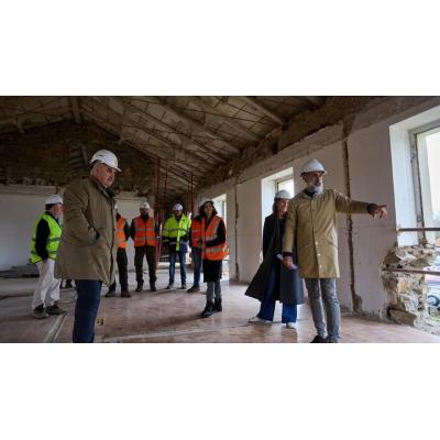 Rehabilitación de la oficina central de Guarderío en Miluze