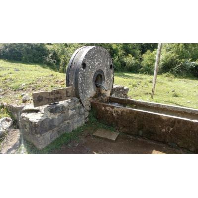 La espectacular ruta circular en un valle de Navarra que esconde un mirador de cine y cuatro fuentes mágicas
