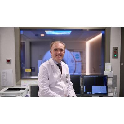 Javier Arbizu, jefe de Medicina Nuclear de la Clínica Universidad de Navarra: "Vemos el proceso biológico para definir mejor el tumor"