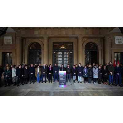 El Gobierno de Navarra celebra el 8-M recordando que "la igualdad existe cuando se practica"