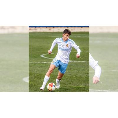 Aimar Bonel se ejercita con el primer equipo del Real Zaragoza