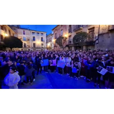 Cintruénigo rinde homenaje a Sara