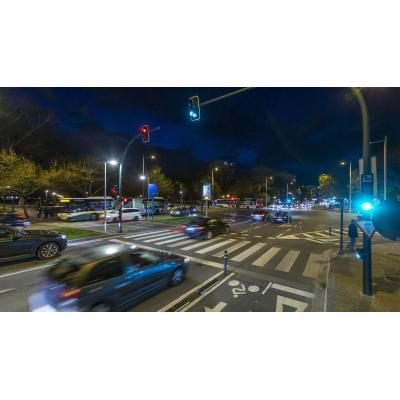 Avisan por un vehículo que se saltaba semáforos en rojo en San Juan y al identificarle comprueban que no tenía carné y da positivo en alcohol