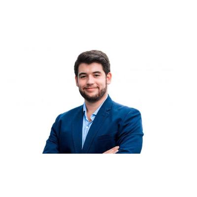 El número dos de Nuevas Generaciones del PP se da de baja como afiliado y pide el voto para Vox
