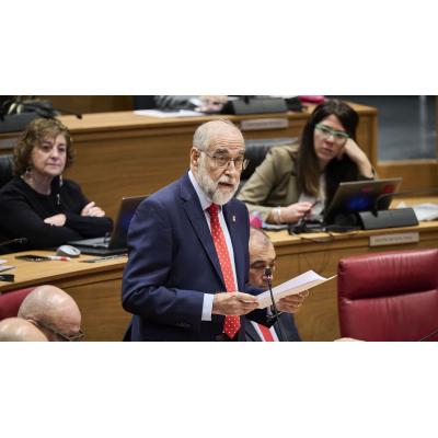 Las listas de espera en Salud siguen desbocadas en Navarra y UPN pide el cese de Domínguez