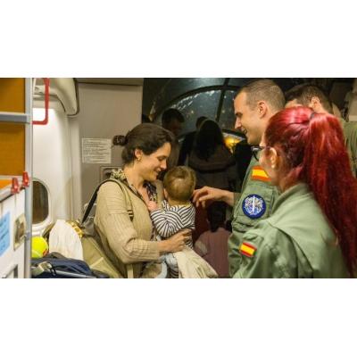 Aterriza un tercer avión militar con 251 evacuados españoles de Oriente Próximo