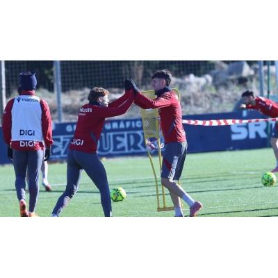 Aimar Oroz y Víctor Muñoz están en los planes del seleccionador Luis de la Fuente