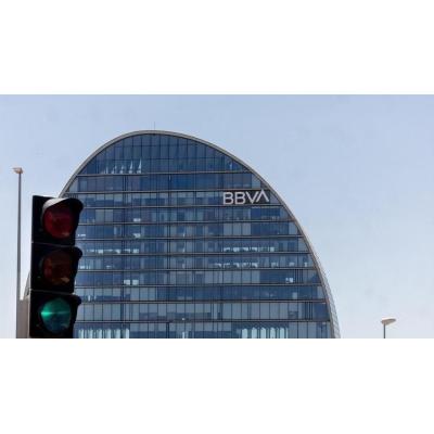 BBVA asegura que aglomera "toda la reinversión de las empresas en Venezuela", al ser el único banco privado