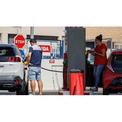 Facua denuncia que el gasóleo sube 8 céntimos este martes pese a abaratarse el petróleo