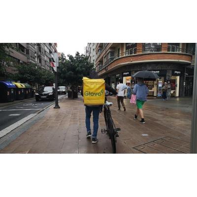 Glovo anuncia un ERE que afectará a 750 repartidores
