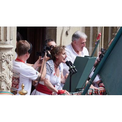 Asiron compara a los propalestinos que reventaron el Chupinazo de San Fermín con Juan Carlos Unzué