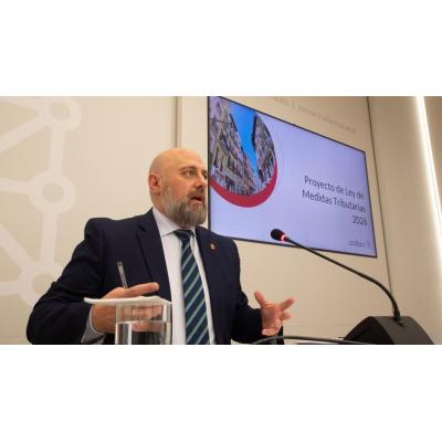 Navarra acuerda con el Estado poder destinar hasta 271 millones del superávit navarro a las inversiones que elija el Gobierno foral