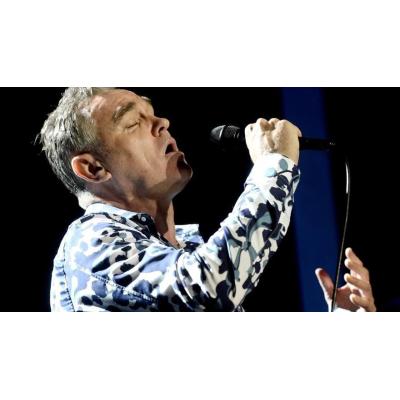 Las Fallas dejan a Morrissey en "estado catatónico" y suspende su concierto en València