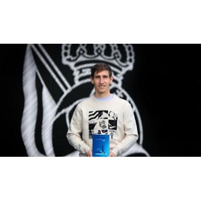 Aihen Muñoz: "El fútbol se idealiza, pero tiene un lado oscuro que no te cuentan"